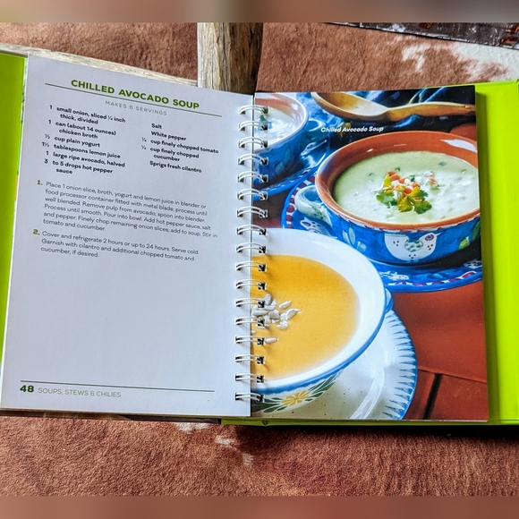 New Avocado Recipes Appetizers Meals Snacks & More Spiral Hardcover - Picture 13 of 13